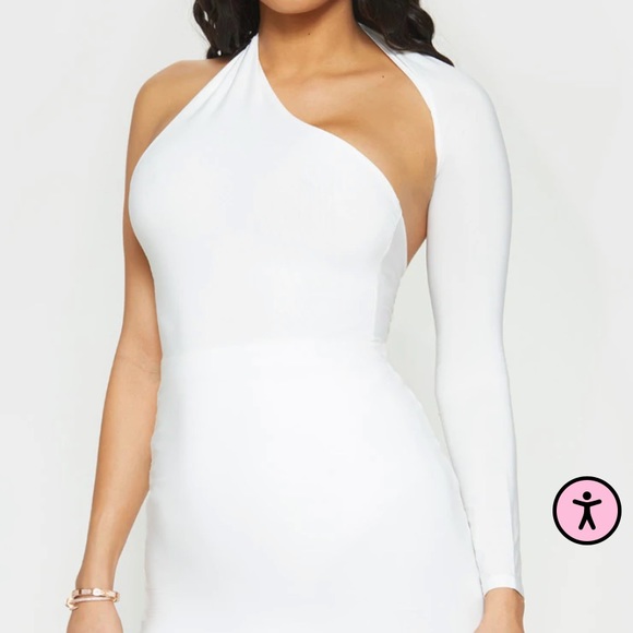 PrettyLittleThing Tops - White one shoulder asymmetric bodysuit Size 6 NWT